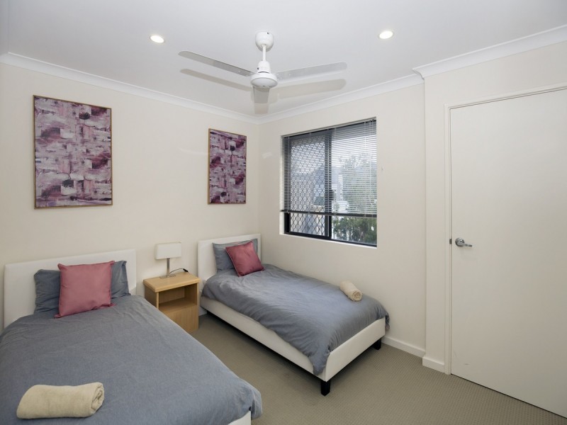 37 Rochdale Circle, Meadow Springs WA 6210