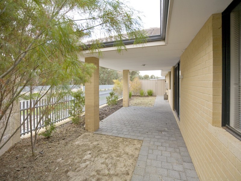 37 Rochdale Circle, Meadow Springs WA 6210