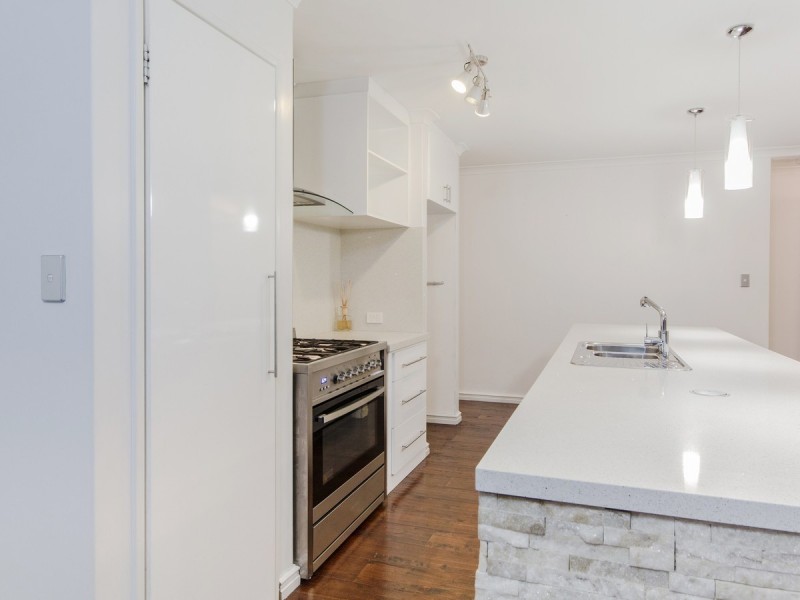 7 Navigator Drive, Singleton WA 6175