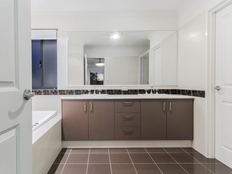 7 Navigator Drive, Singleton WA 6175