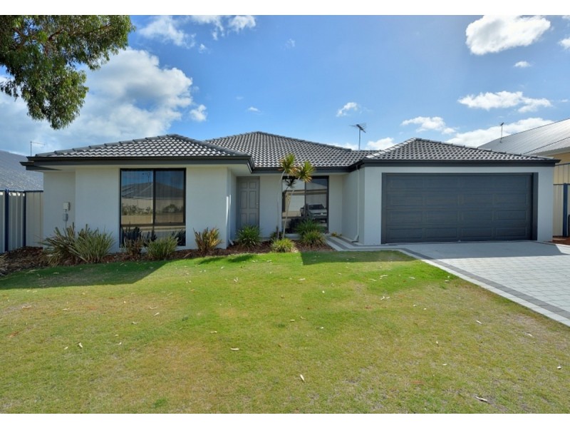 9 Bramshaw Street, Meadow Springs WA 6210