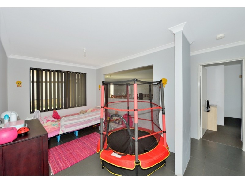 9 Bramshaw Street, Meadow Springs WA 6210