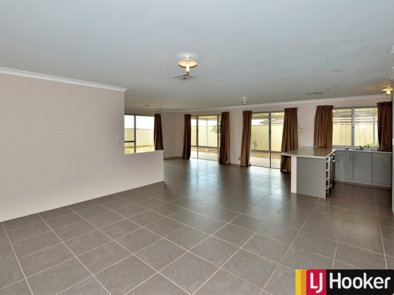 89 Cawana Parkway, Lakelands WA 6180