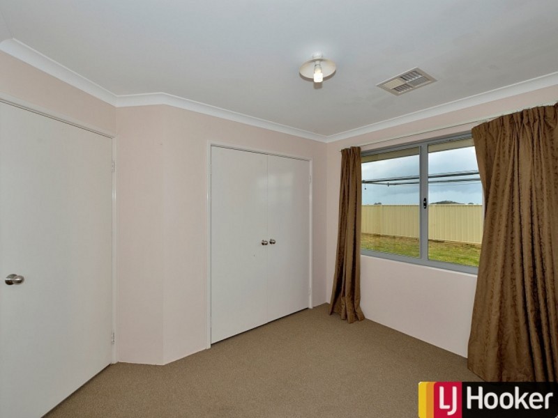 89 Cawana Parkway, Lakelands WA 6180