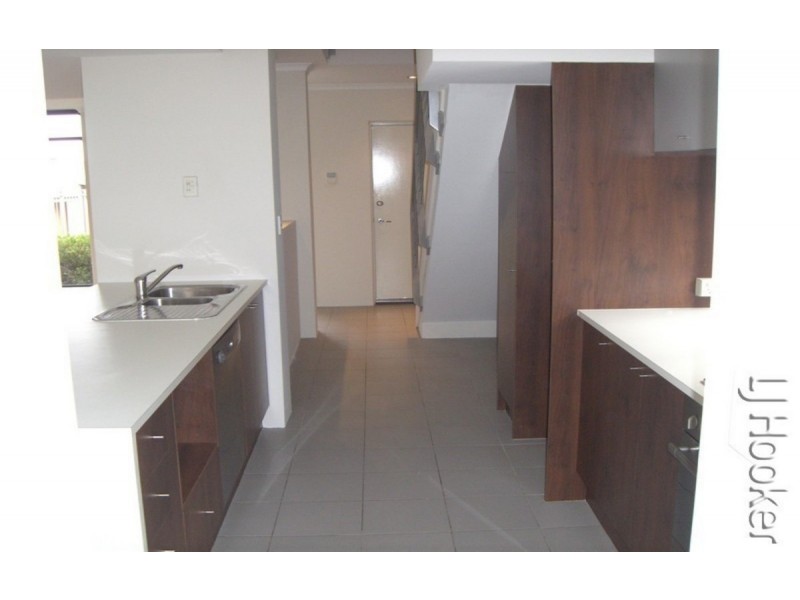 39/1 Mariners Cove Drive, Dudley Park WA 6210