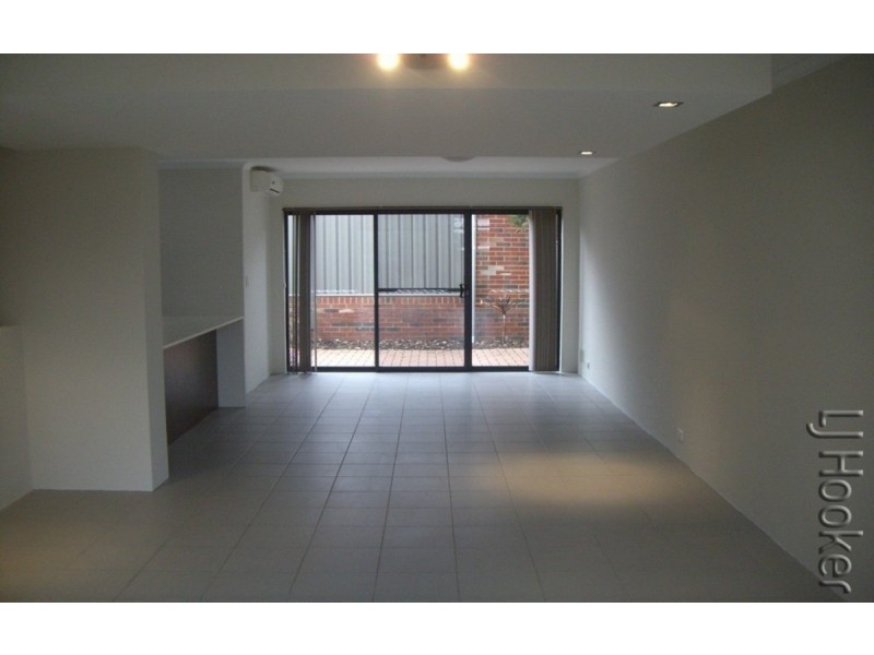 39/1 Mariners Cove Drive, Dudley Park WA 6210