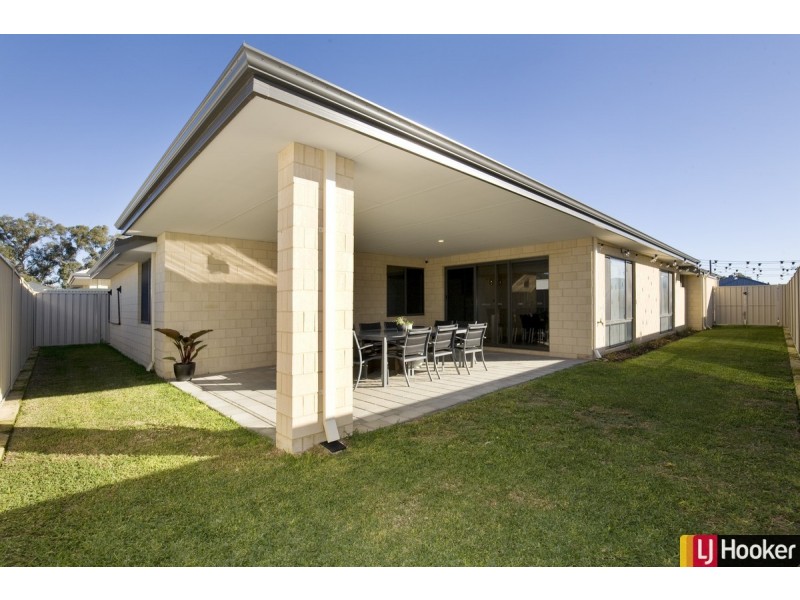 29 Worlington Loop, Meadow Springs WA 6210