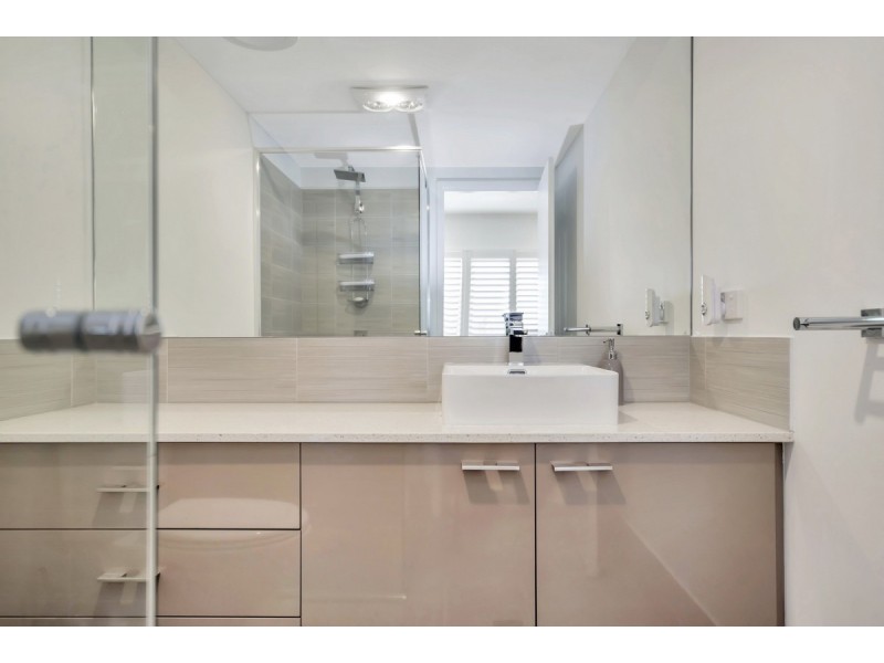 15/150 Boardwalk Boulevard, Halls Head WA 6210