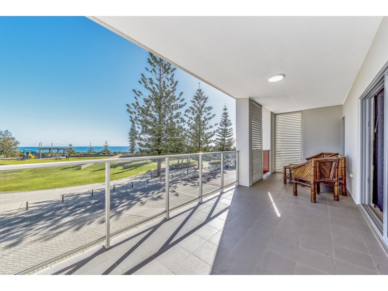 15/150 Boardwalk Boulevard, Halls Head WA 6210