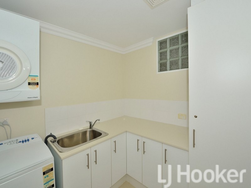 15/2 The Pass, Dawesville WA 6211