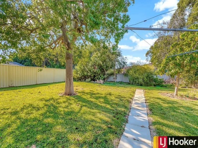 26 Goomarl Street, Dudley Park WA 6210
