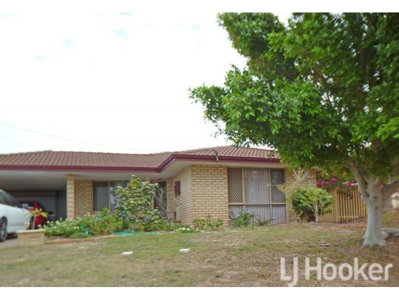 1/16 Mippi Road, Halls Head WA 6210