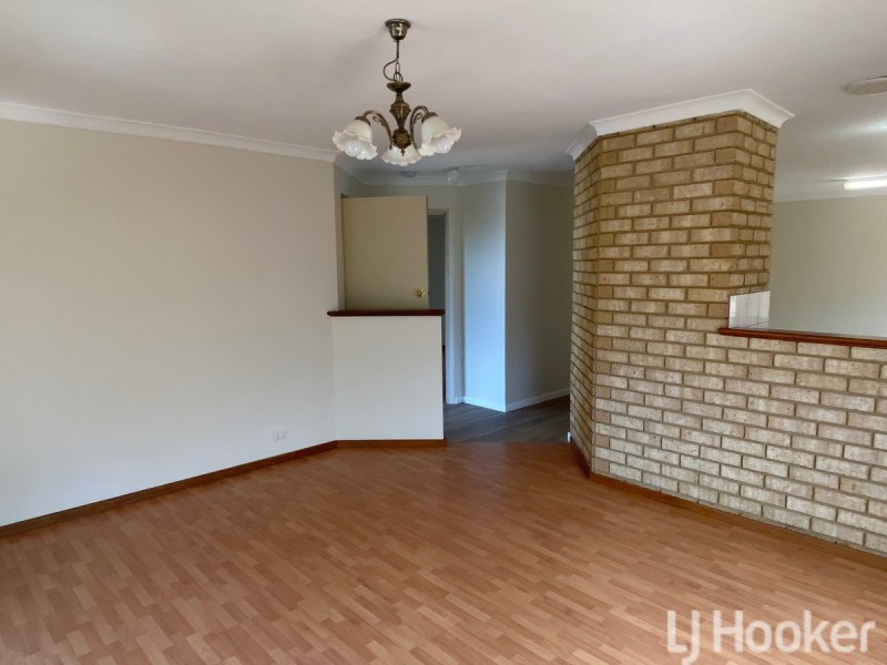 1/16 Mippi Road, Halls Head WA 6210