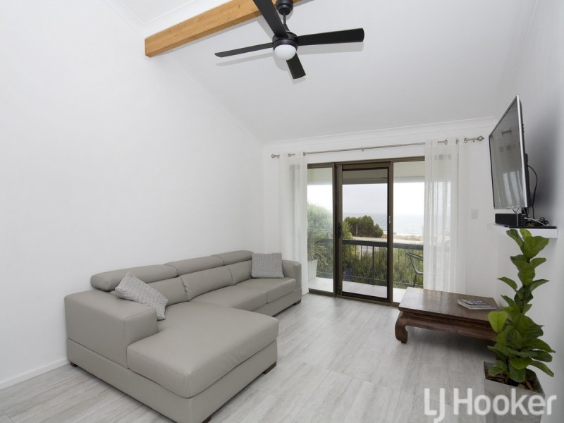 11/24 Halls Head Parade, Halls Head WA 6210