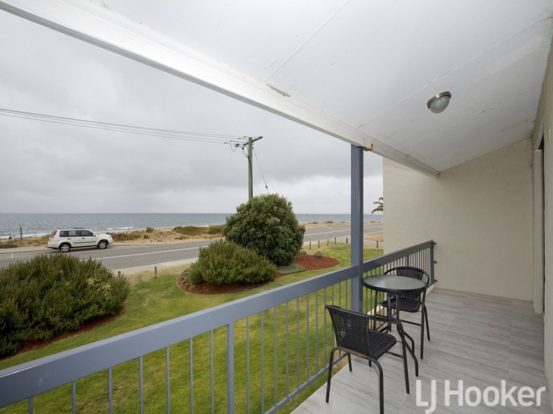 11/24 Halls Head Parade, Halls Head WA 6210