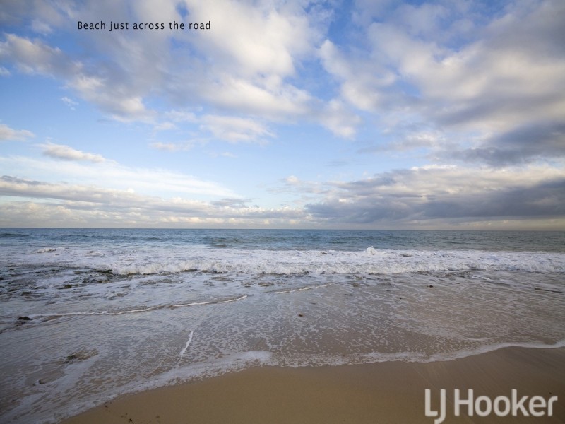 11/24 Halls Head Parade, Halls Head WA 6210