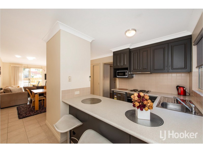 3/1 Lakes Crescent, South Yunderup WA 6208