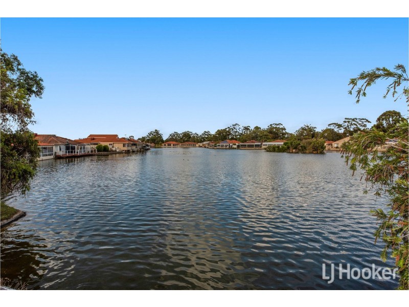 3/1 Lakes Crescent, South Yunderup WA 6208