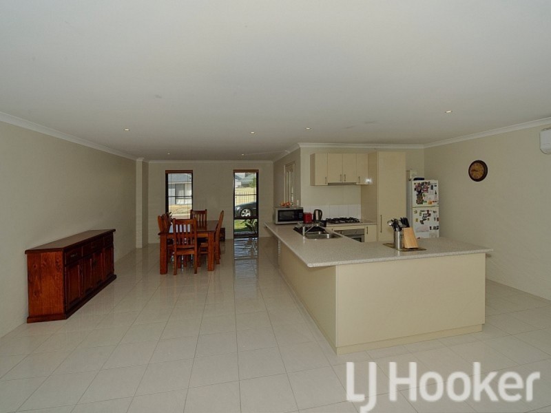 3 Kardan Loop, Falcon WA 6210