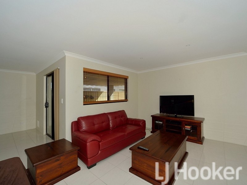 3 Kardan Loop, Falcon WA 6210