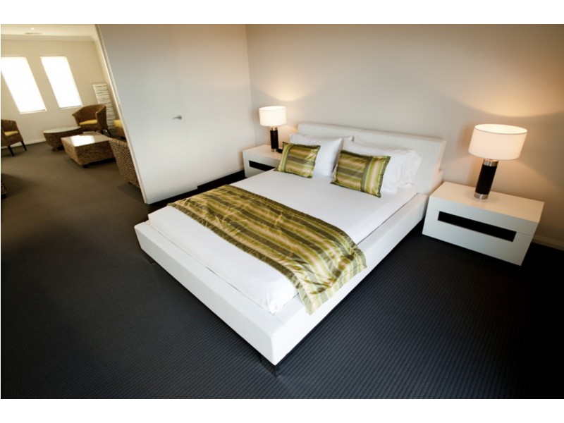 14/2 The Pass, Dawesville WA 6211