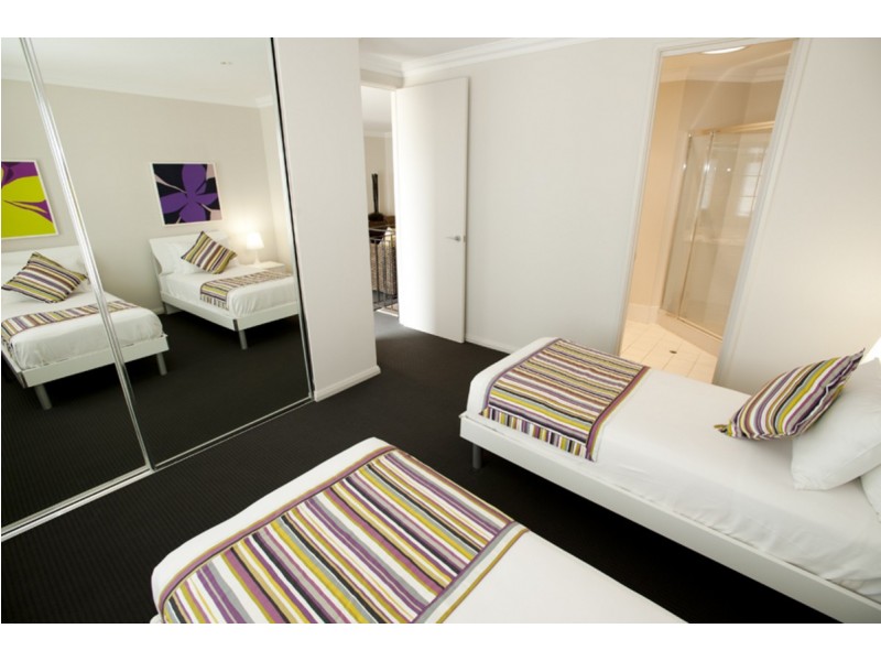 14/2 The Pass, Dawesville WA 6211