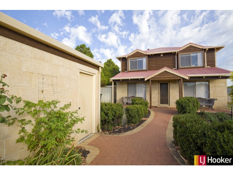 4B Merindah Meander, Falcon WA 6210