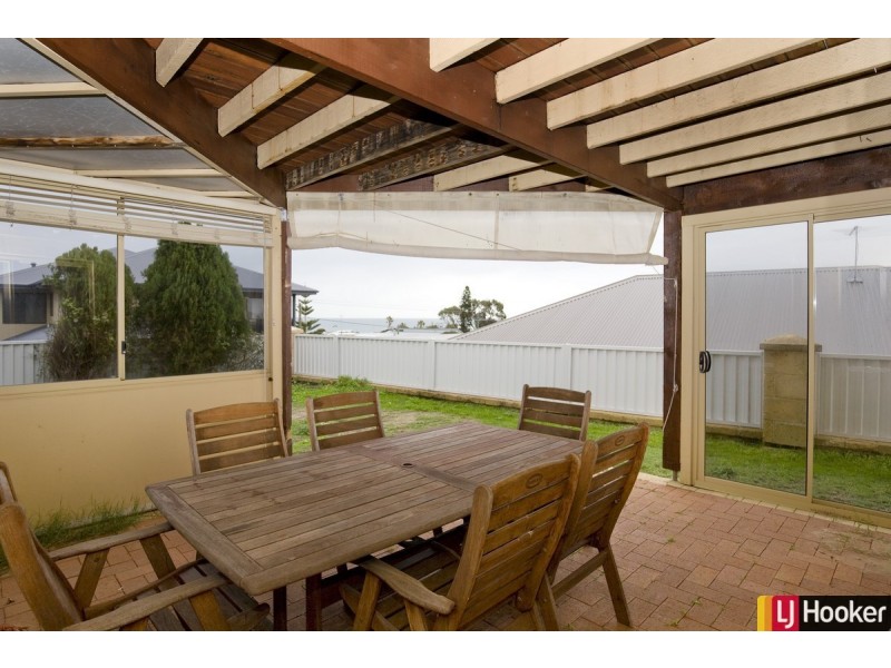 4B Merindah Meander, Falcon WA 6210