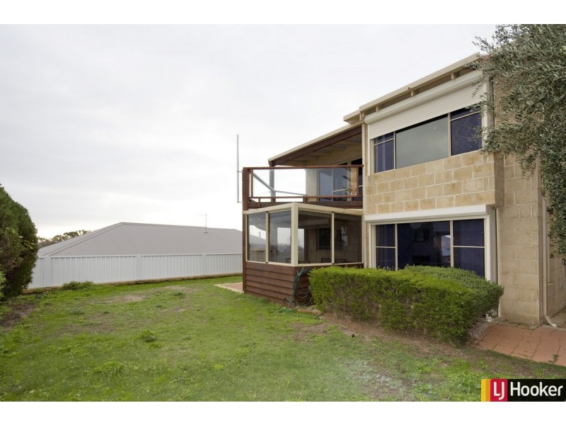 4B Merindah Meander, Falcon WA 6210