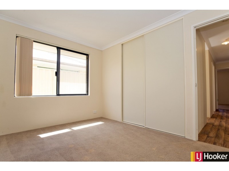 16 Bertha Loop, Dudley Park WA 6210