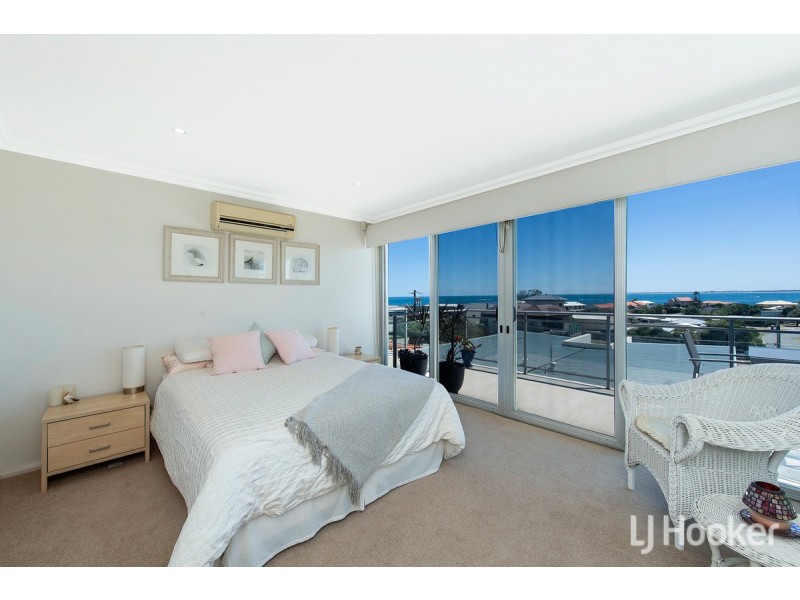 4/23 Oversby Street, Halls Head WA 6210