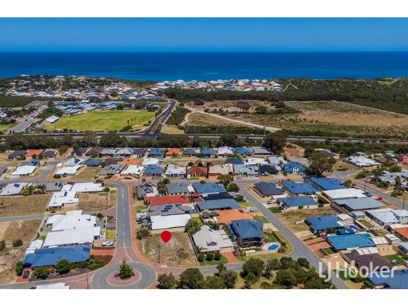 5 Mundaring Crescent, Dawesville WA 6211