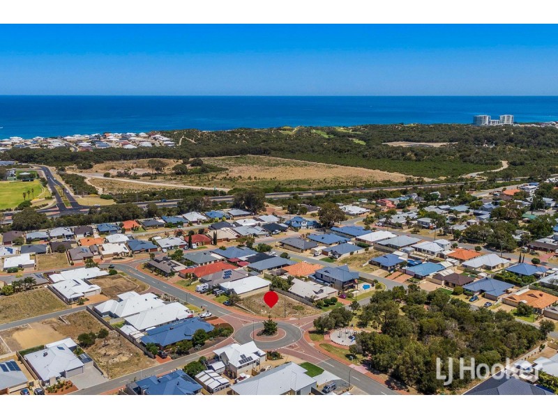 5 Mundaring Crescent, Dawesville WA 6211