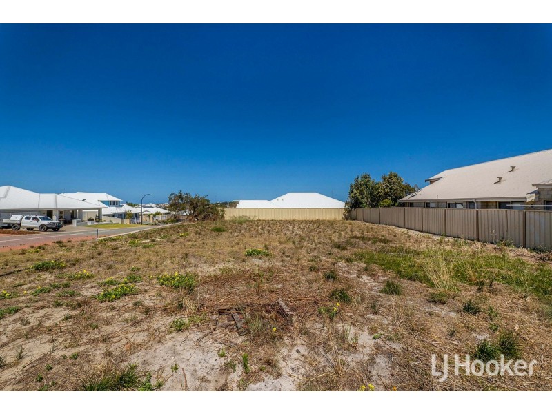 5 Mundaring Crescent, Dawesville WA 6211