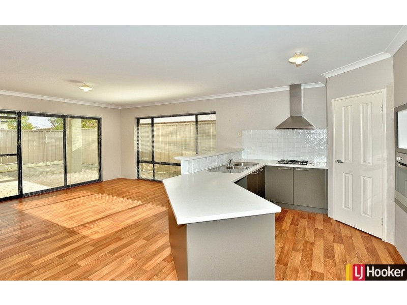 8B Loxton Street, Dudley Park WA 6210