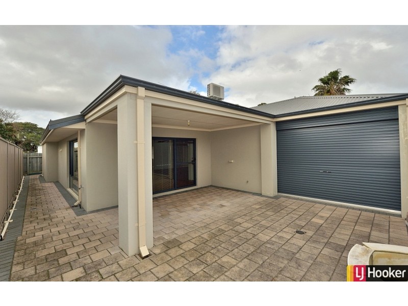 8B Loxton Street, Dudley Park WA 6210