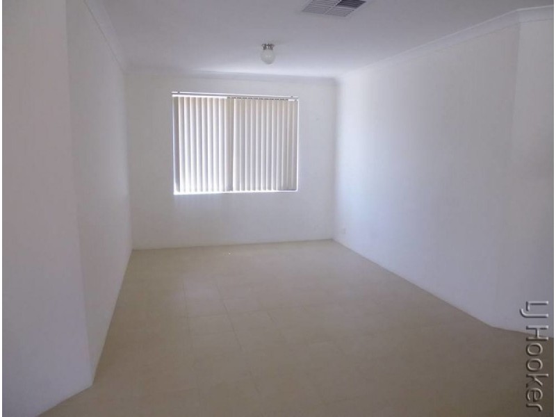 2a McCubbin Loop, Dawesville WA 6211