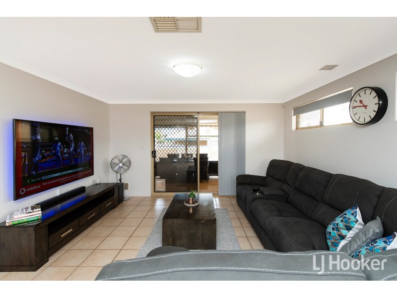 38 Mariners Cove Drive, Dudley Park WA 6210
