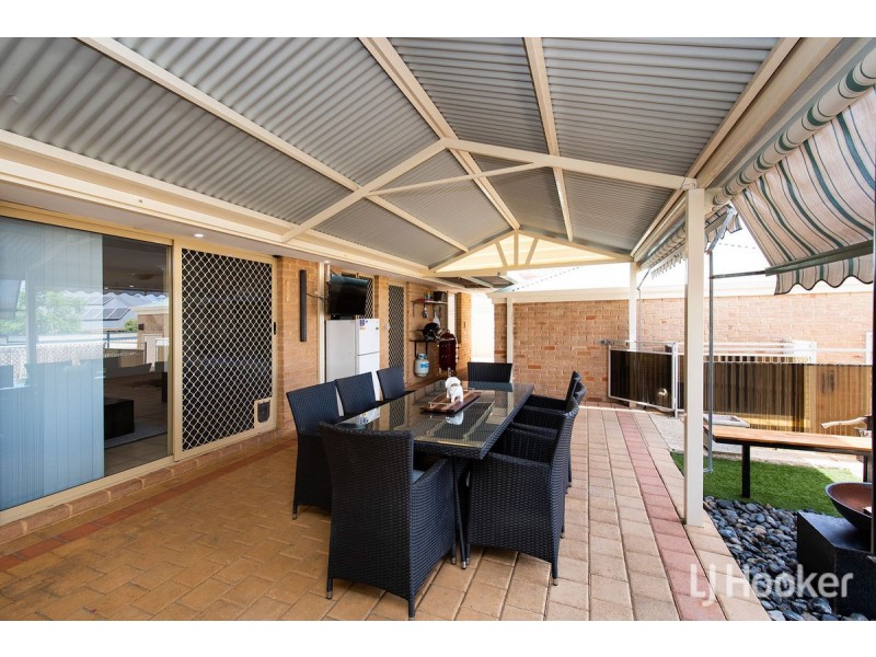 38 Mariners Cove Drive, Dudley Park WA 6210