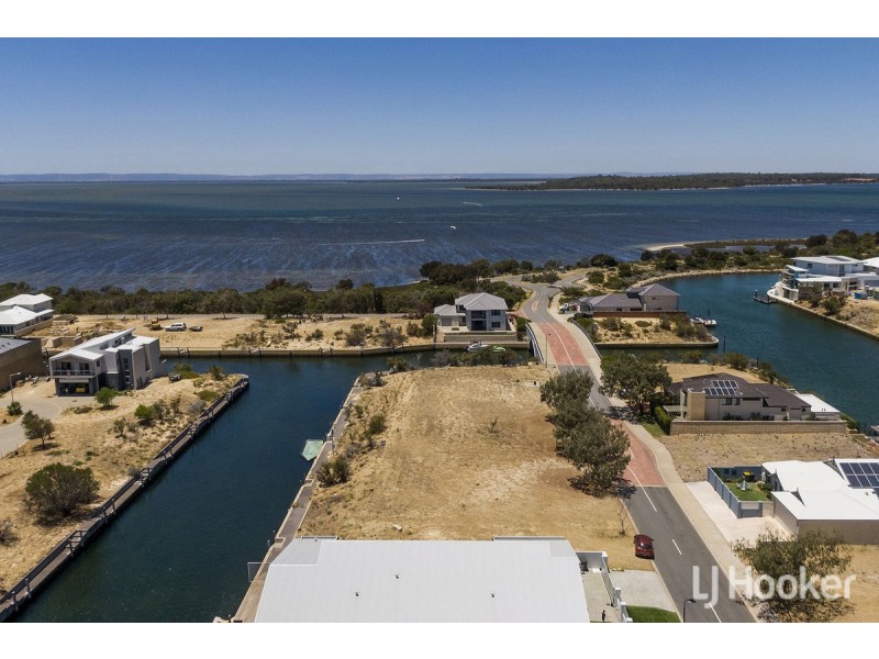 46 Estuary Place, Wannanup WA 6210