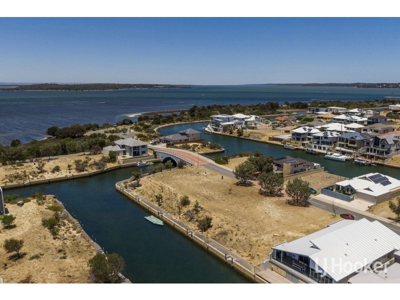 46 Estuary Place, Wannanup WA 6210