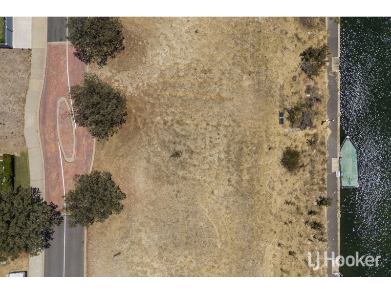 46 Estuary Place, Wannanup WA 6210