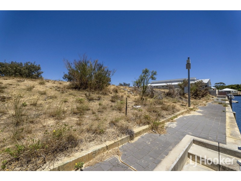 46 Estuary Place, Wannanup WA 6210