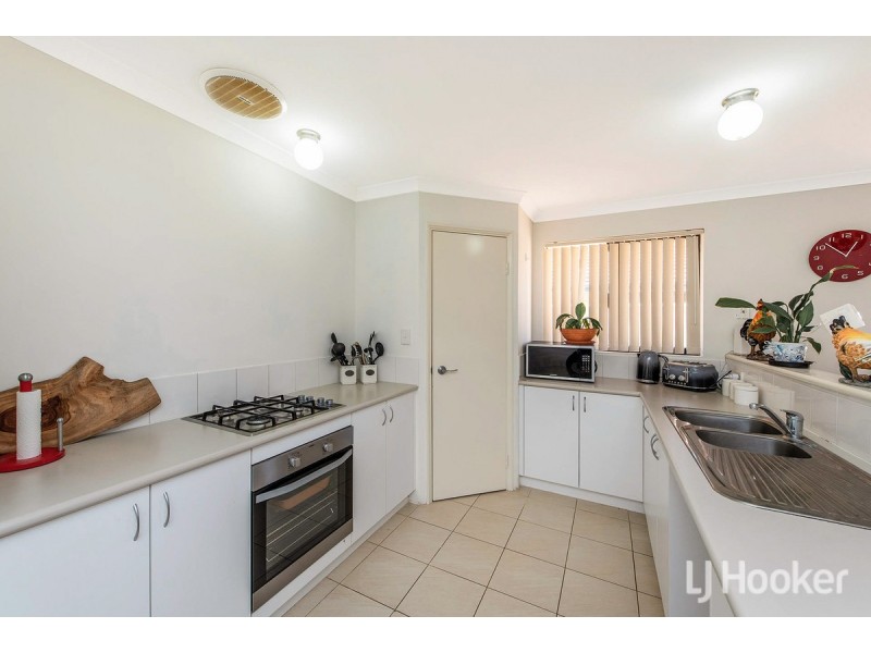 2a McCubbin Loop, Dawesville WA 6211
