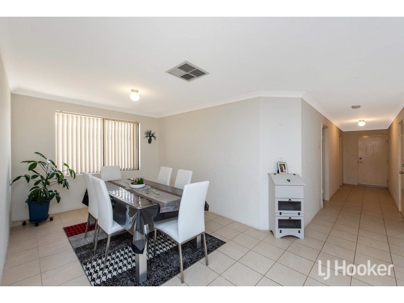 2a McCubbin Loop, Dawesville WA 6211