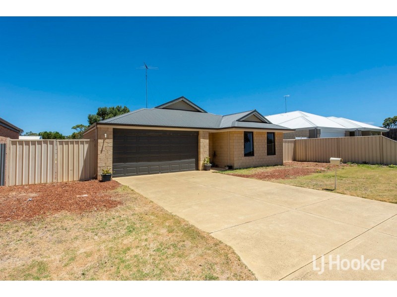 2a McCubbin Loop, Dawesville WA 6211