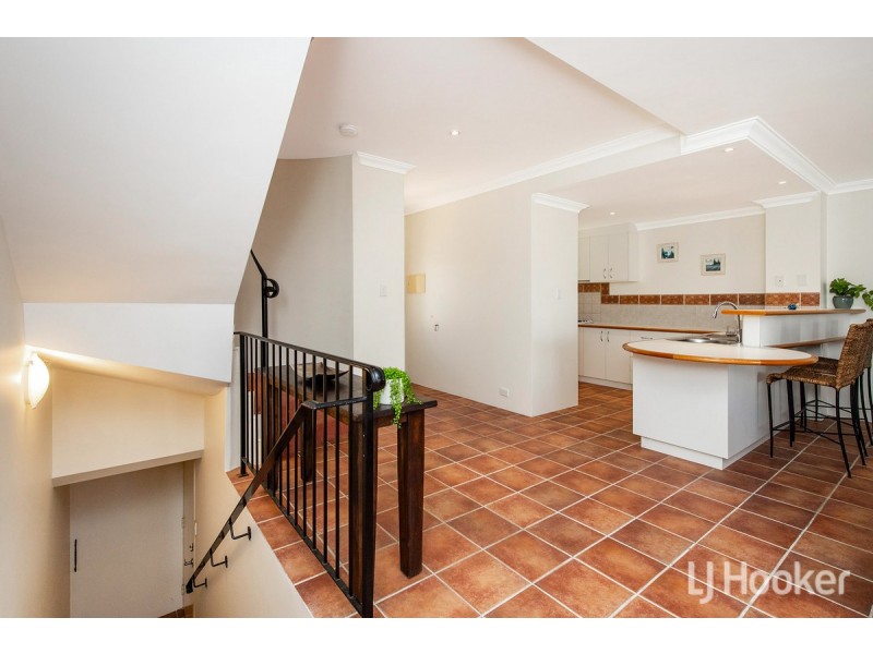15/18 Port Quays, Wannanup WA 6210