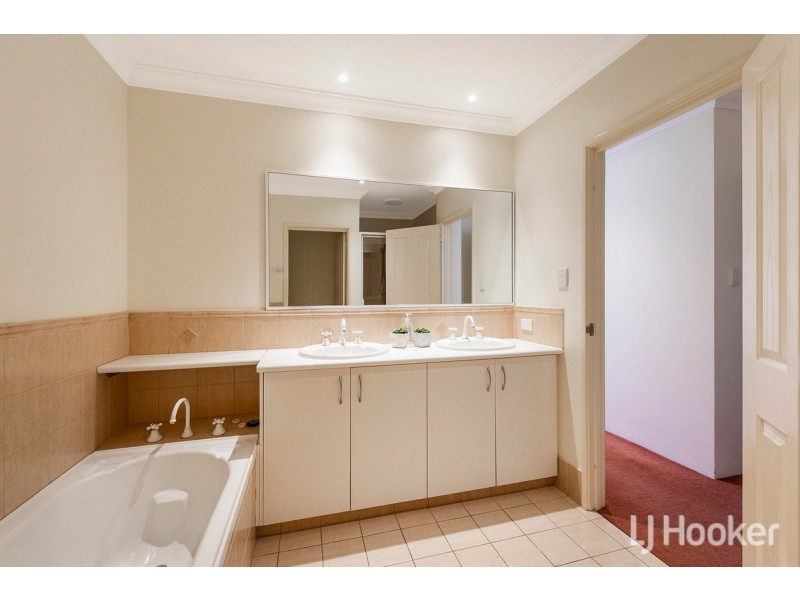15/18 Port Quays, Wannanup WA 6210