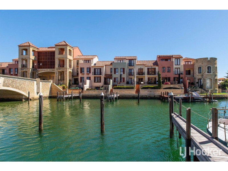 15/18 Port Quays, Wannanup WA 6210