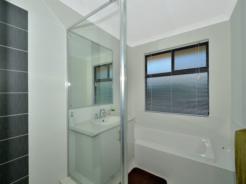 21D Fourth Avenue, Mandurah WA 6210